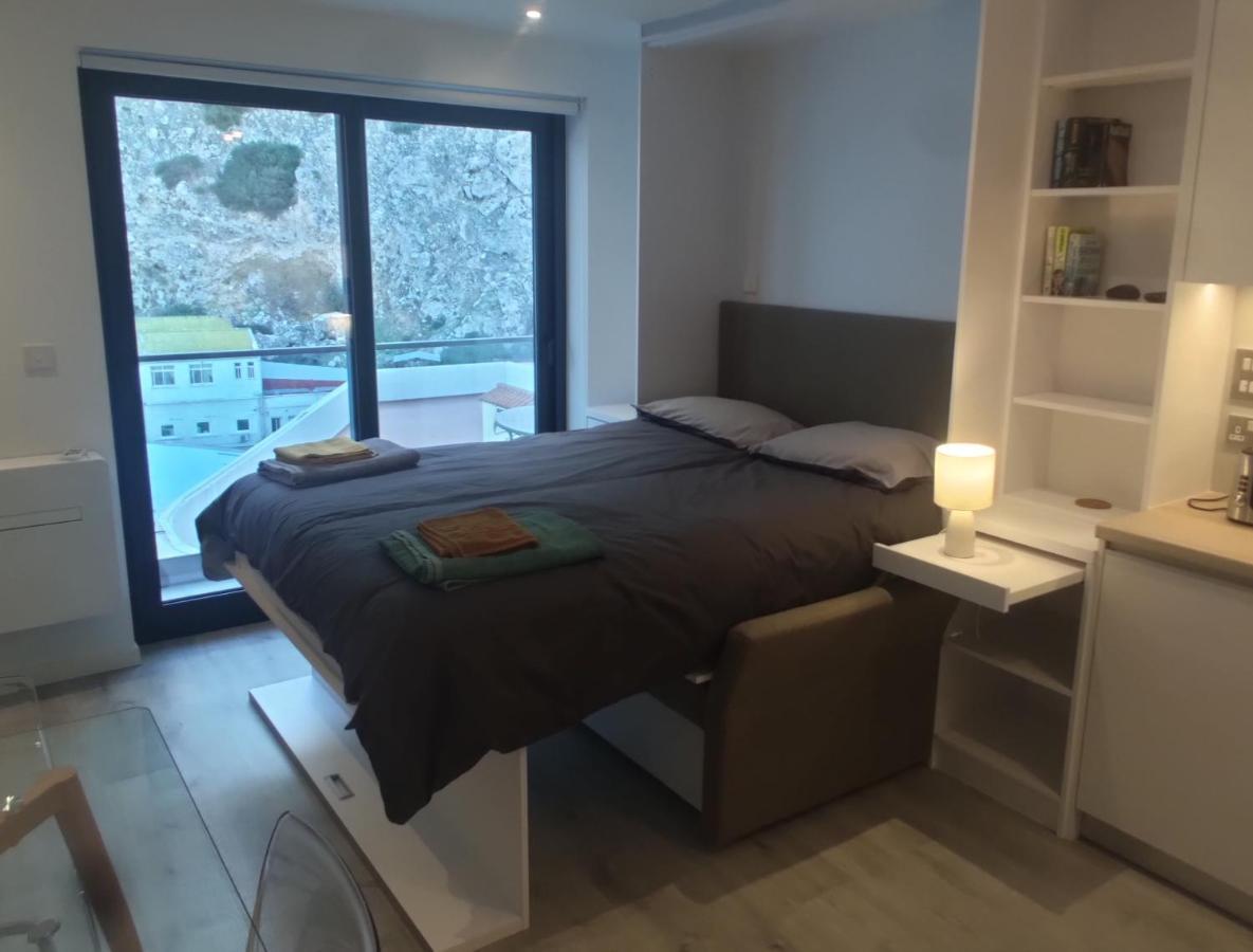 The Hub Apartment Gibraltar Luaran gambar